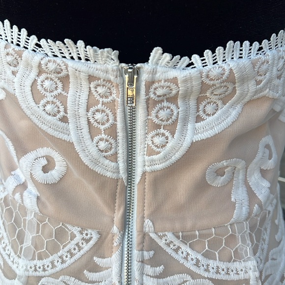 🤍Lulus🤍 - Picture 6 of 9